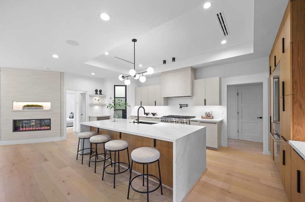 2518 Tannehill Dr, Houston, TX 77008