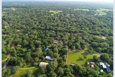 302 Bluebonnet Road, Sheridan, TX 77475 - Photo 16