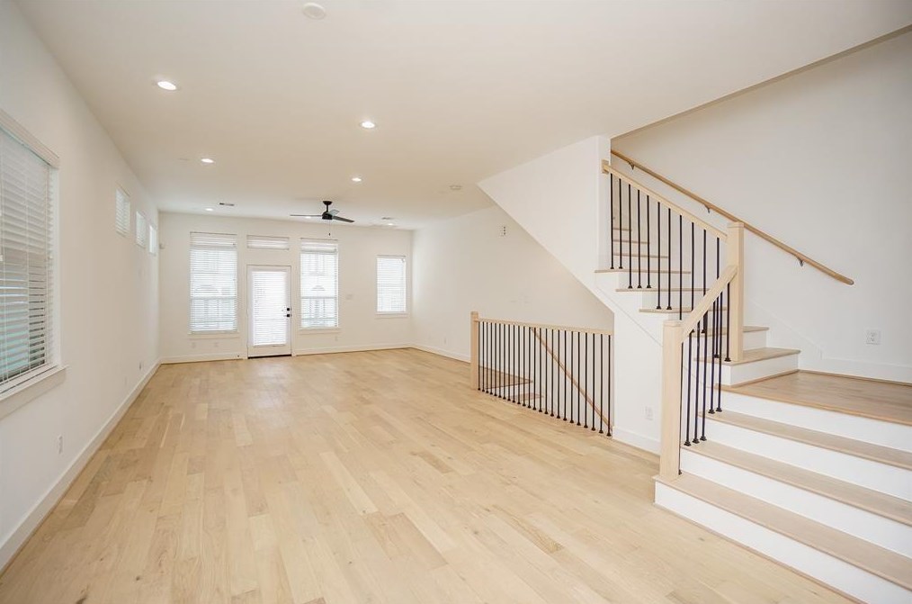 2317 Sherwin St, Houston TX  77007-1030 exterior