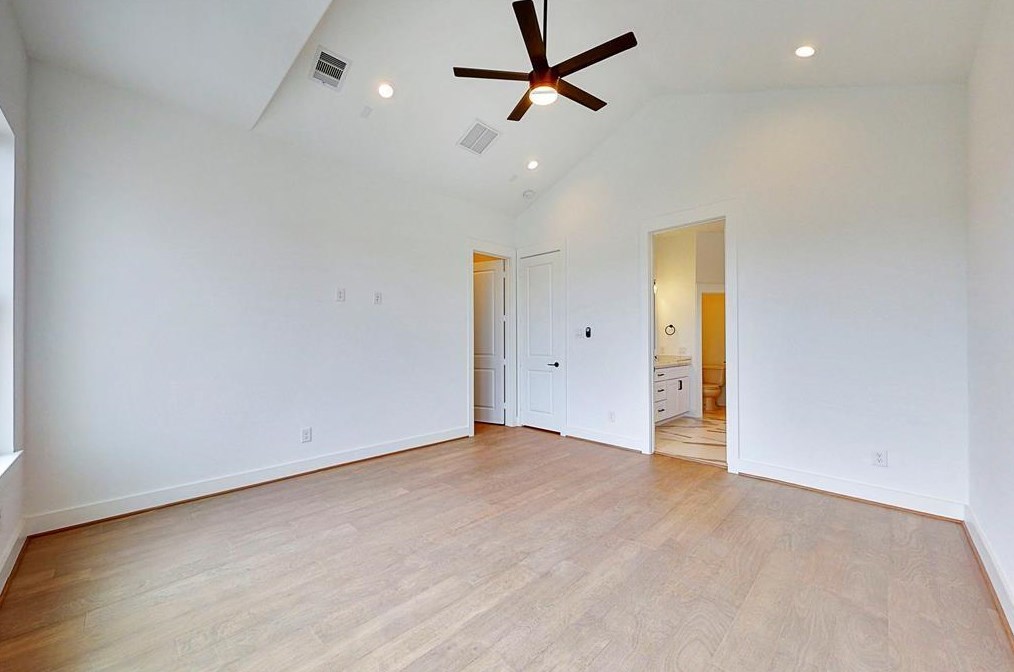 2317 Sherwin St, Houston TX  77007-1030 exterior