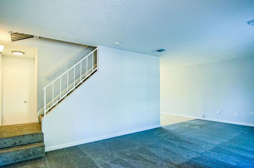 12335 Kings Meadow Dr, Houston, TX 77044-5015