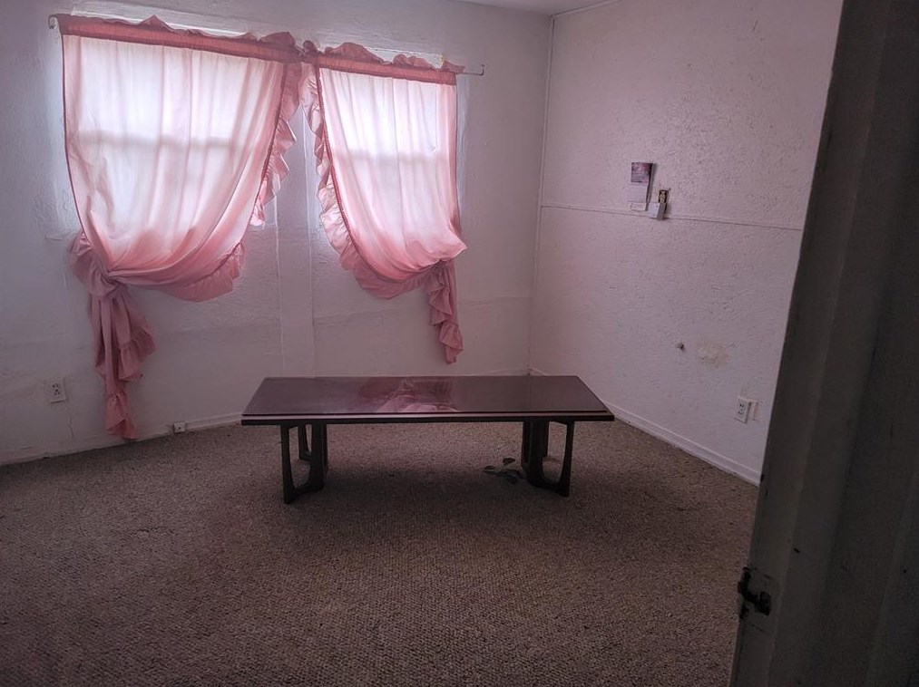 9422 Coffee St, Houston TX  77033-4110 exterior