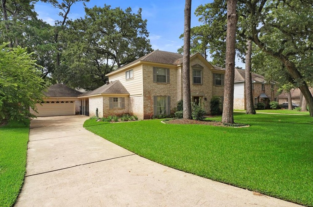 710 Misty Lea Ln, Houston, TX 77090-1929