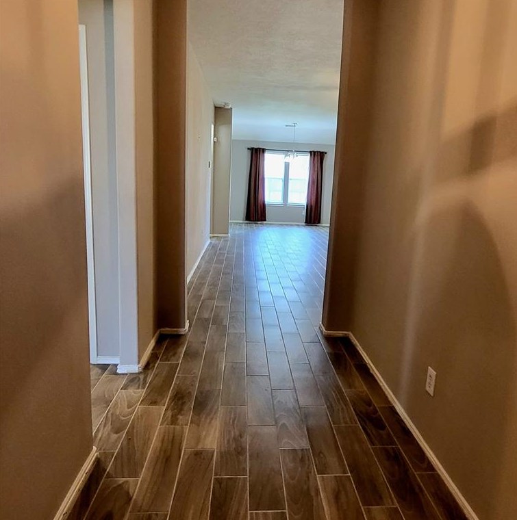 2734 Trinity Glen Ln, Houston, TX 77047
