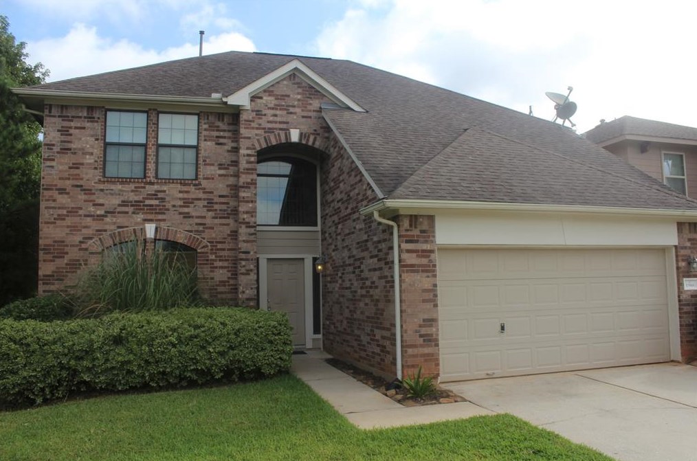 2310 Siegen Dr, Conroe, TX 77304