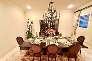 2111 Diamond Spring Dr, Houston, TX 77077 - Photo 12