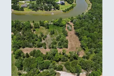 9204 Neville, Hitchcock, TX 77563 - Photo 8