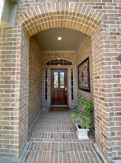 2 Jester Oaks Pl, Spring TX  77381-4378 exterior