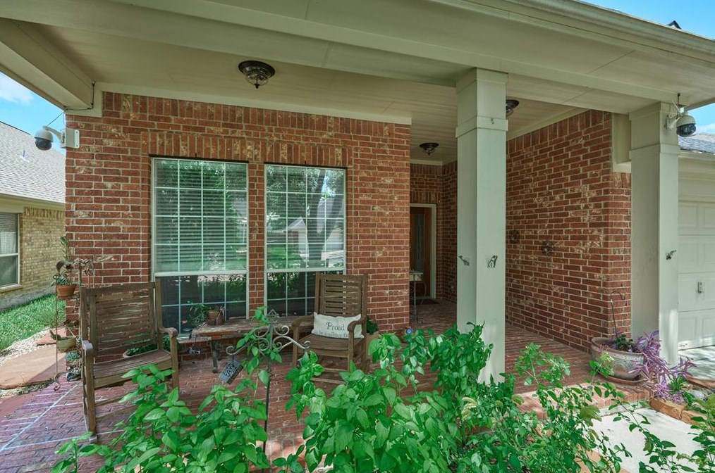 17226 Haley Falls Ln, Houston, TX 77095-1450