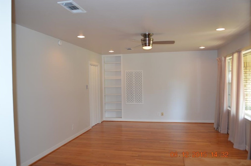 9914 Larston St, Houston, TX 77055