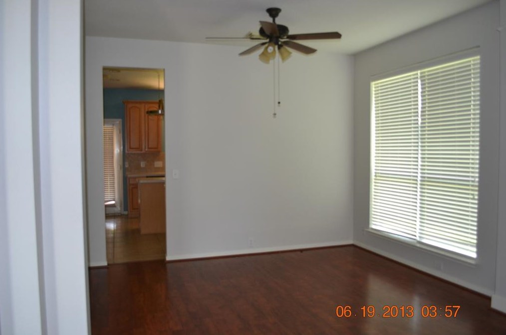 1519 Summer Forest Dr, Sugar Land, TX 77479
