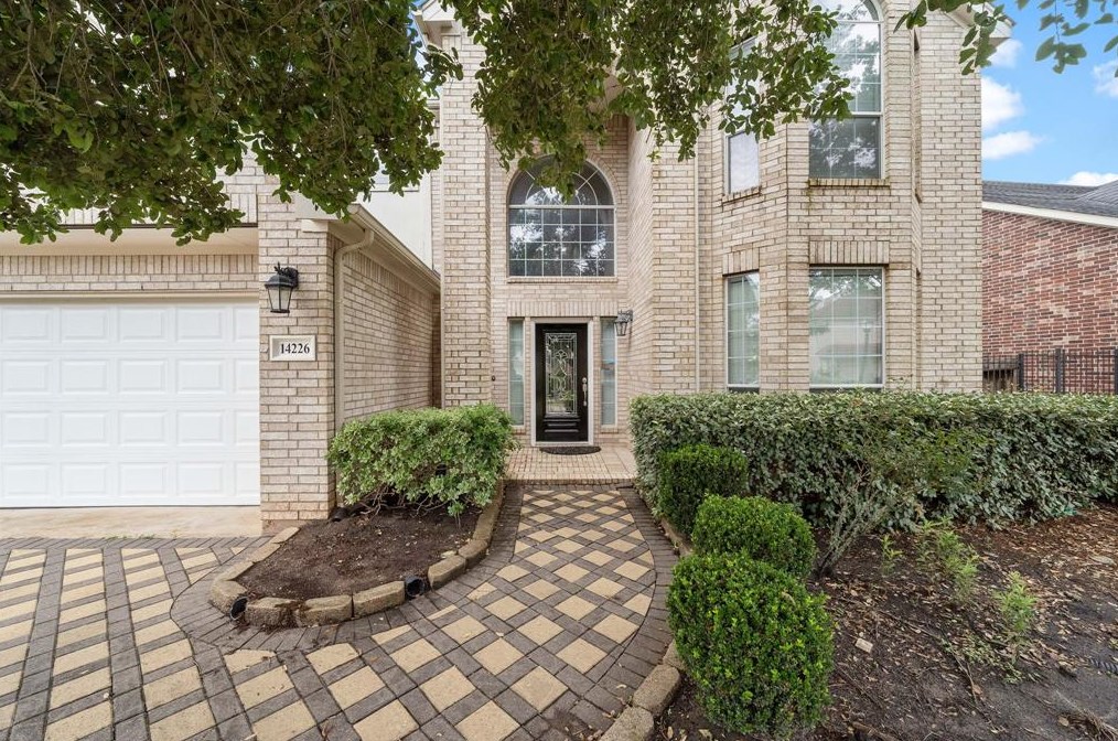 14226 Ashmore Reef Ct, Sugar Land TX  77498-7598 exterior