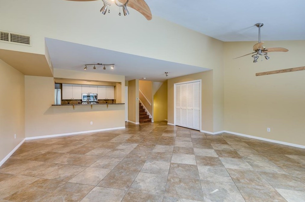 3733 Sunrise Dr #1, Morgans Point, TX 77571