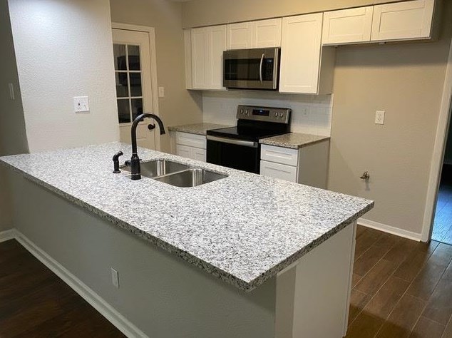 72 White Willow Cir, Spring TX  77381-2786 exterior