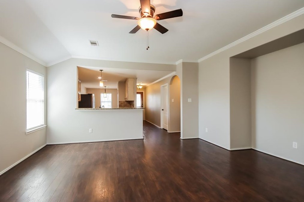 415 Crosby Village Dr, Crosby TX  77532-7472 exterior