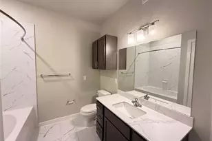 2102 Antoine Dr, Houston, TX 77055 - Photo 8