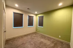 4402 Bora Bora Ln, Houston, TX 77045 - Photo 34