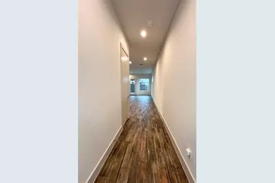 4402 Bora Bora Lane, Houston, TX 77045 - Photo 10