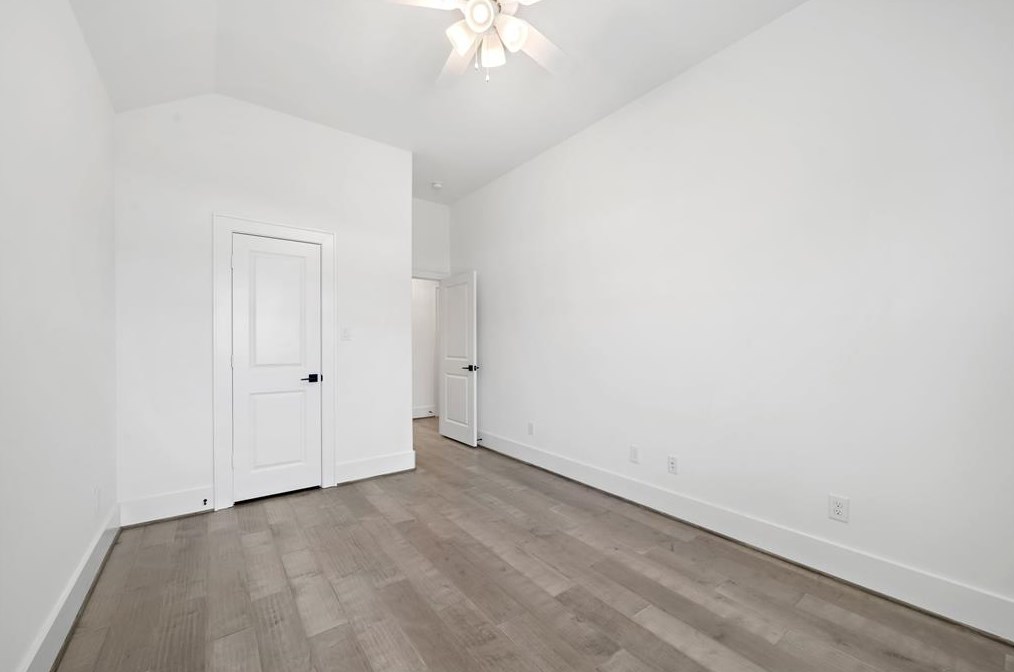 323 25 St, Houston TX  77008-2361 exterior