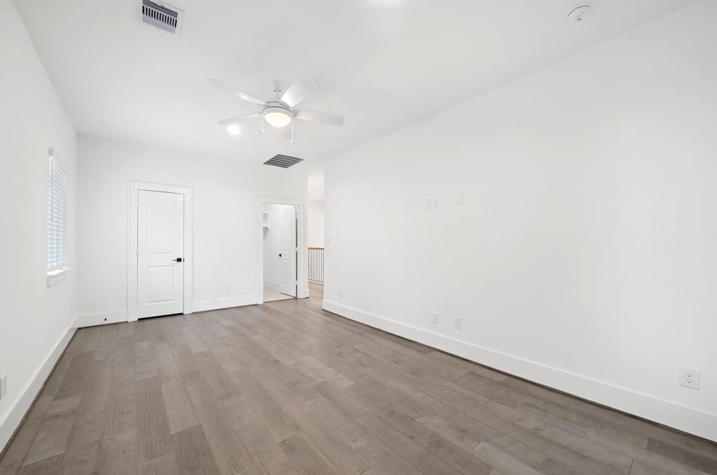 323 25 St, Houston TX  77008-2361 exterior