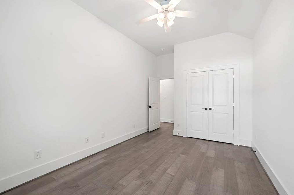 323 25 St, Houston TX  77008-2361 exterior