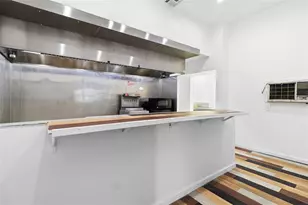 327 S Robb St, Trinity, TX 75862 - Photo 12