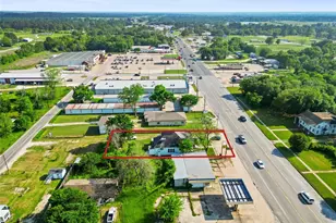 327 S Robb St, Trinity, TX 75862 - Photo 20