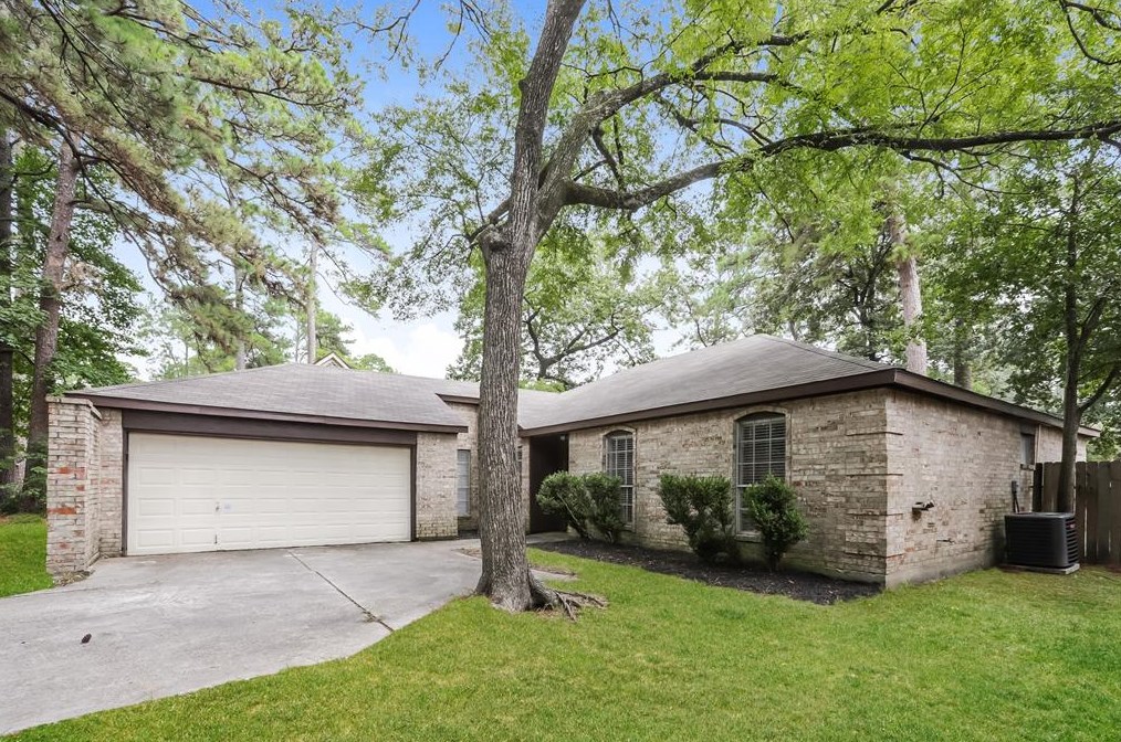 22707 Earlmist Dr, Spring TX  77373-6408 exterior
