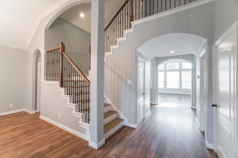 71 Buck Trail Pl, Spring TX  77389-8688 exterior