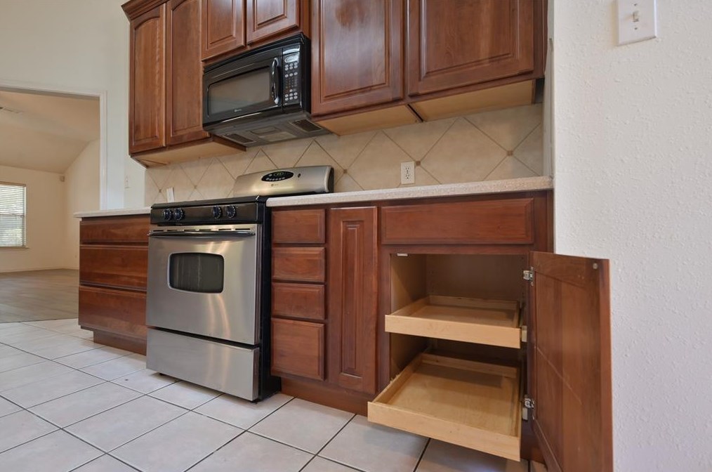 19614 Kilborne Park Ln, Spring TX 77379-6075 exterior