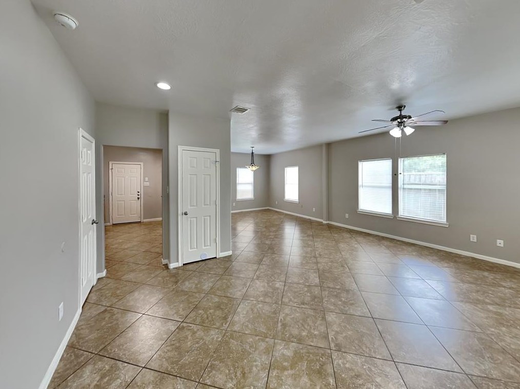 11431 Carla St, Houston, TX 77076