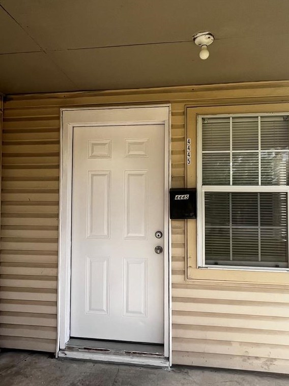 4445 Coyle St, Houston, TX 77023