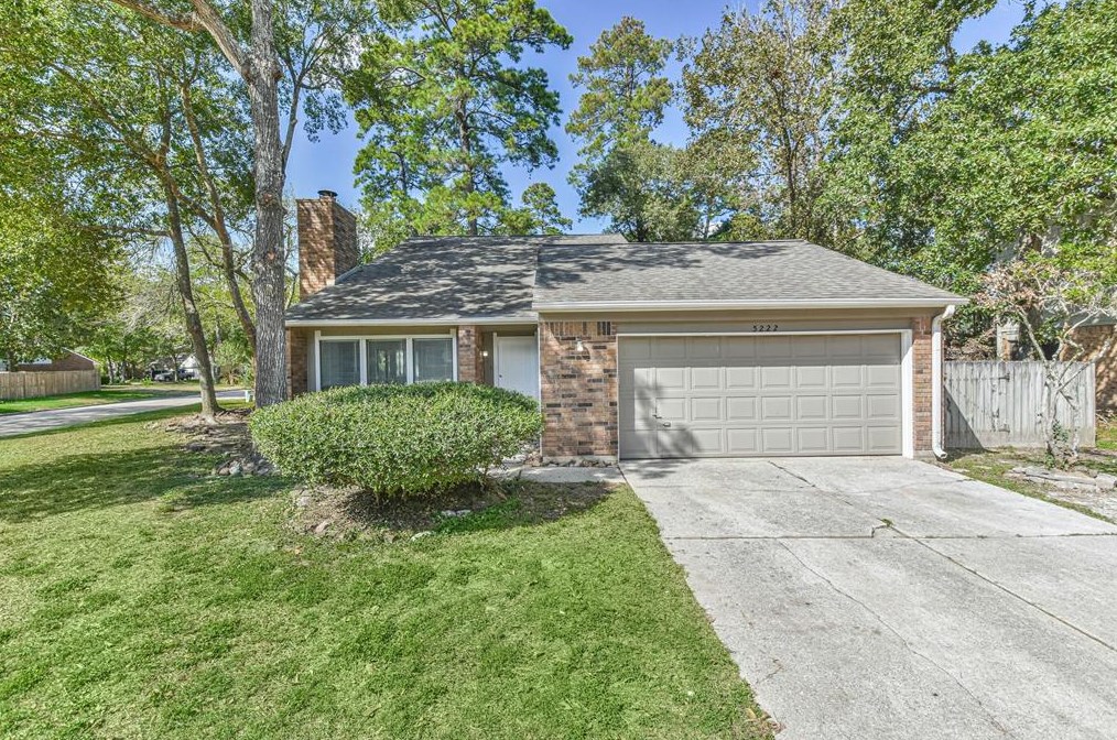 5222 Creek Shadows Dr, Humble, TX 77339