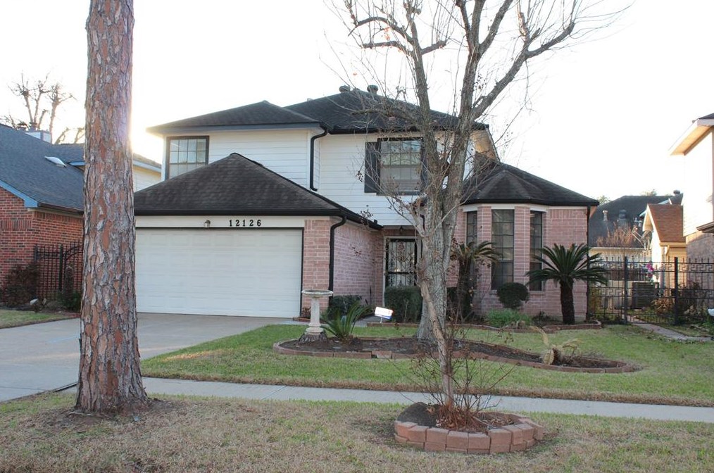 12126 Valencia St, Stafford, TX 77477