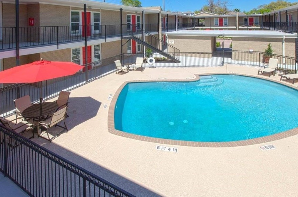835 Heights Blvd #27, Houston, TX 77007