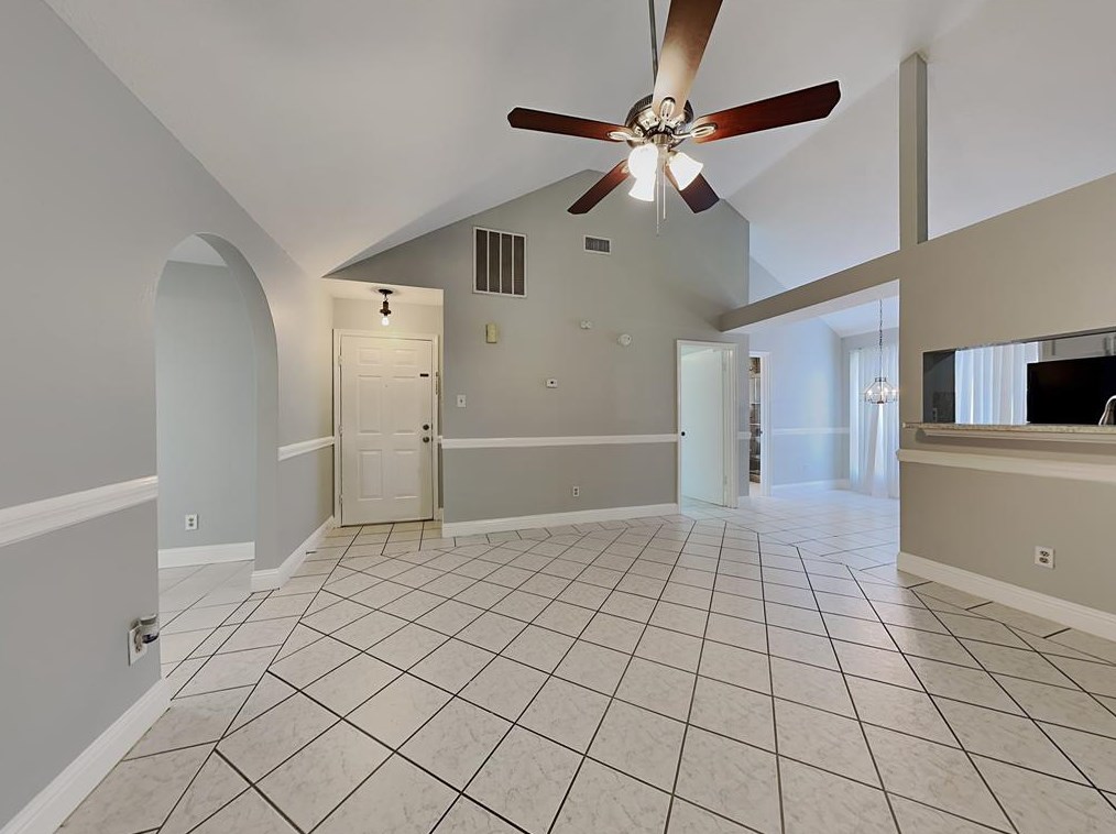 11011 Clark Rd, Houston, TX 77076