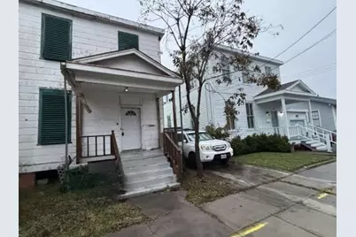 1511 37th Street, Galveston, TX 77550 - Photo 2