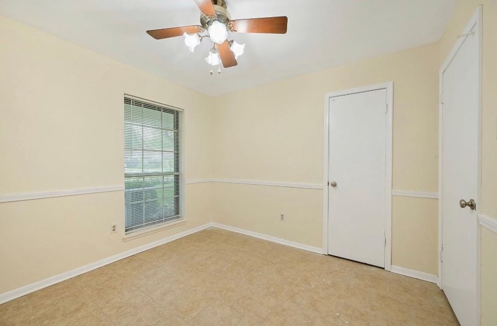 12307 Dermott Dr, Houston TX  77065-2514 exterior