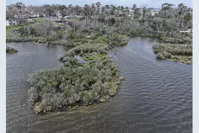 17202 Meadowbrook Drive, Channelview, TX 77530 - Photo 14