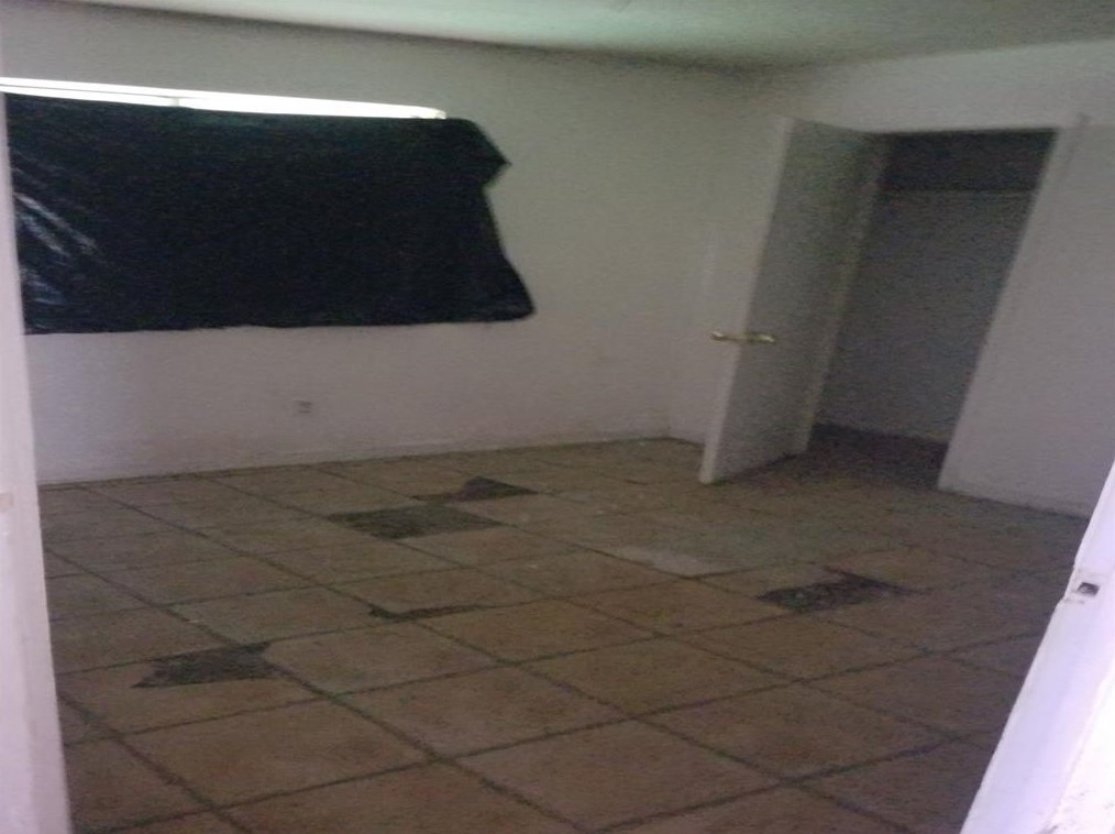 858 Marcolin St, Houston TX  77088-5108 exterior