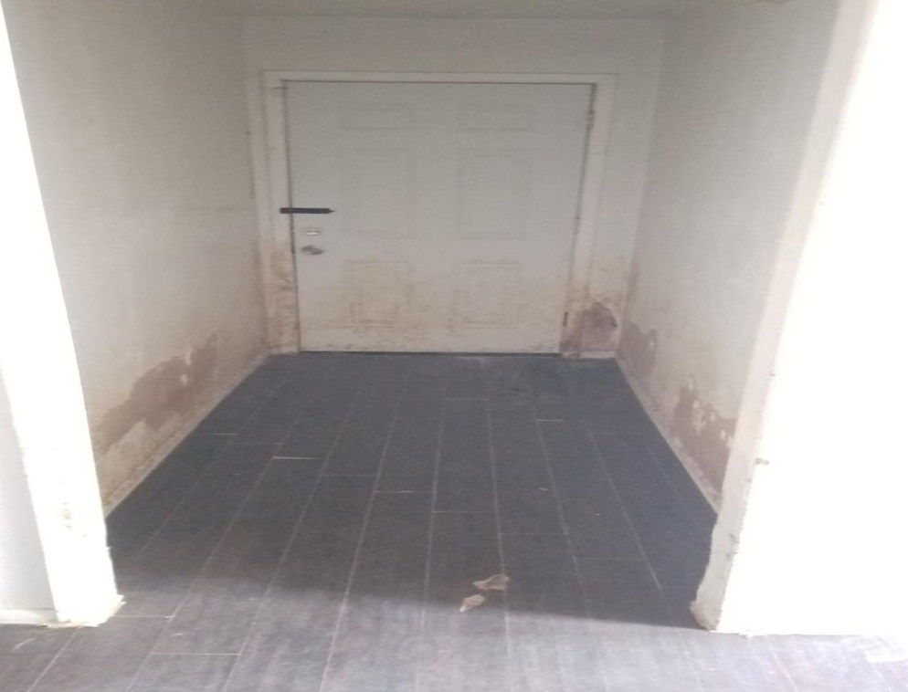 858 Marcolin St, Houston, TX 77088-5108