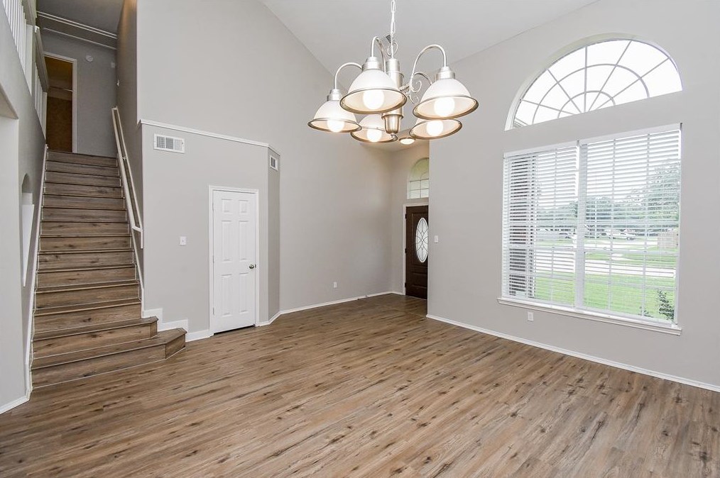 17402 Heath Grove Ln, Richmond, TX 77407-8028