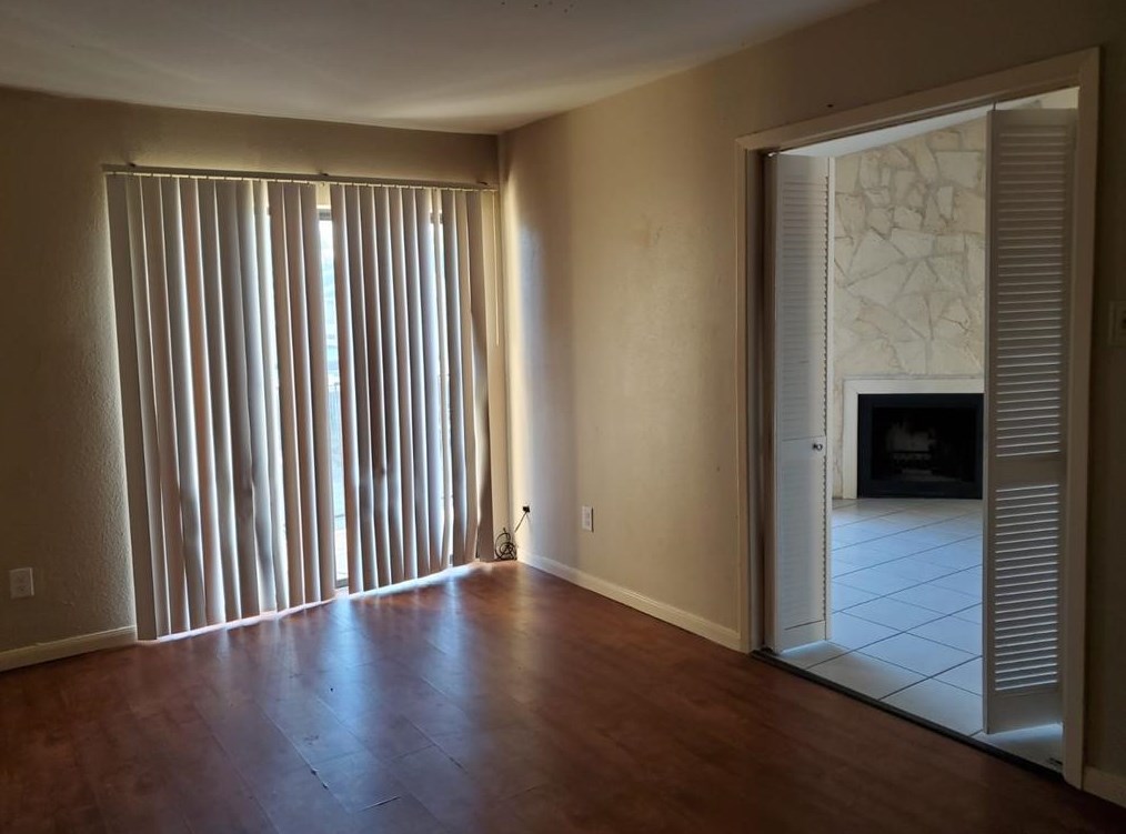 10075 Westpark Dr # 77, Houston, TX 77042