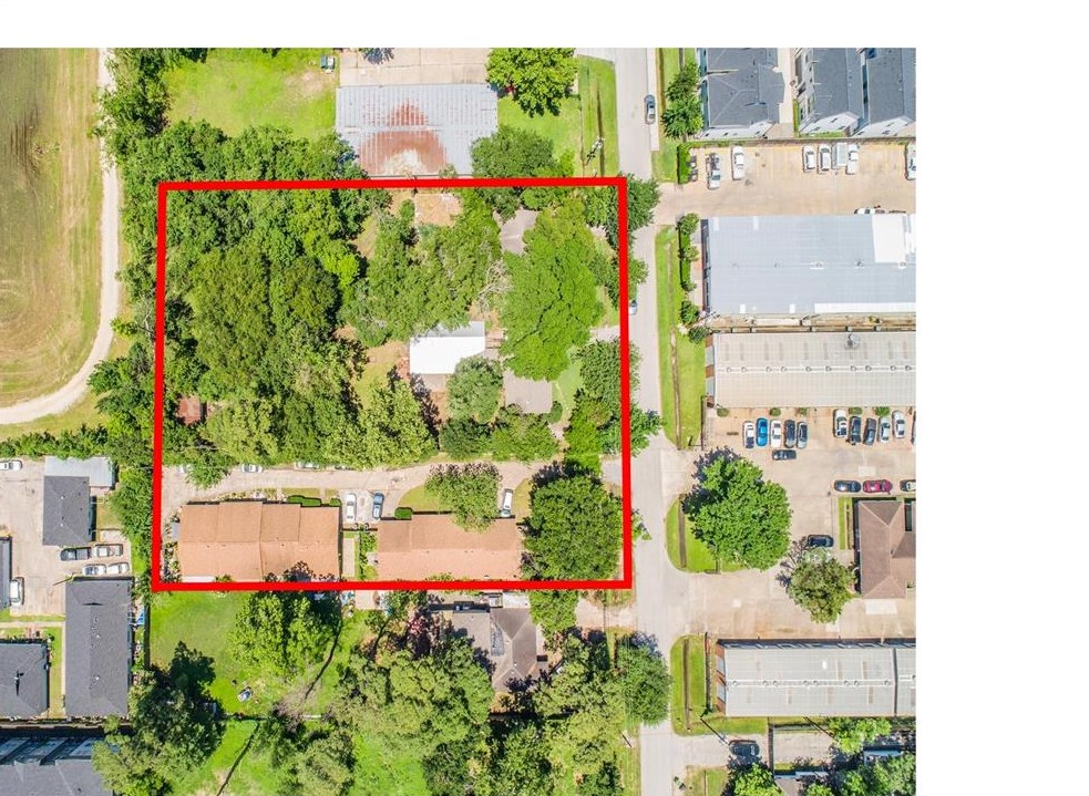 1735 Elmview Dr, Houston, TX 77080-7224