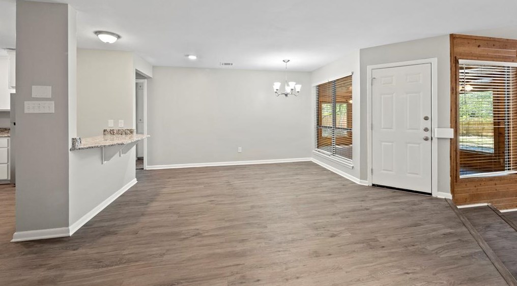 18 Lehigh Springs Dr, Spring, TX 77381-3623