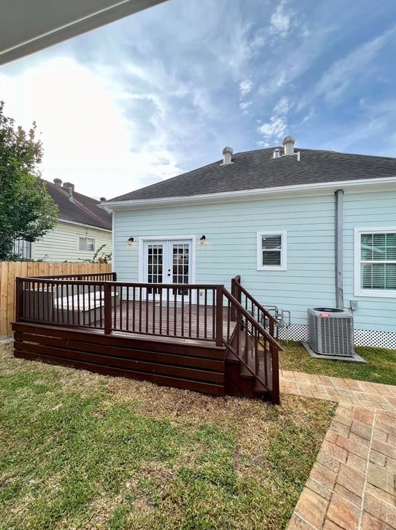 414 Marie St, Houston TX  77009-8030 exterior
