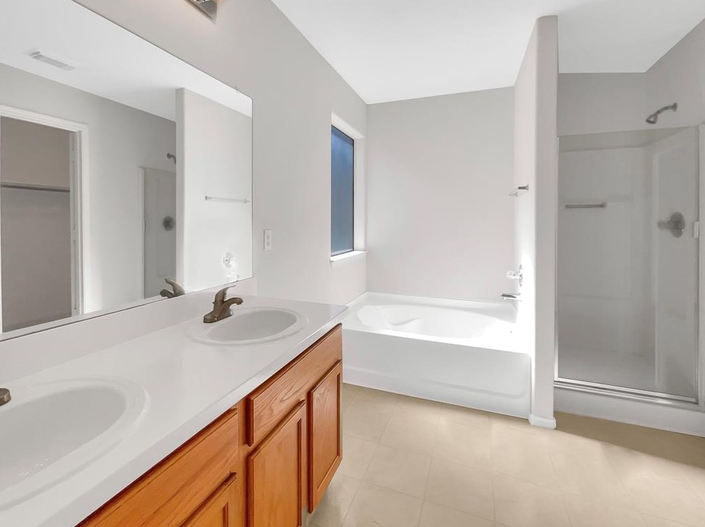 2007 Pne Croft Dr, Humble TX 77396-6201 exterior