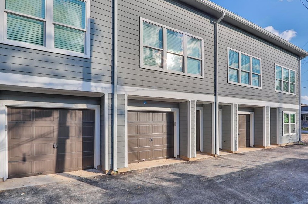 715 13th St, Houston TX  77008-6729 exterior