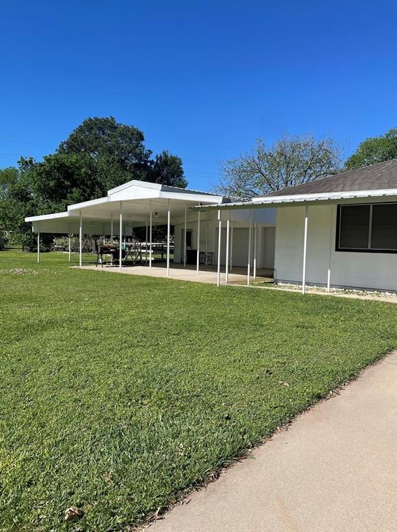 1803 Norris St, Jones Creek, TX 77437-8705