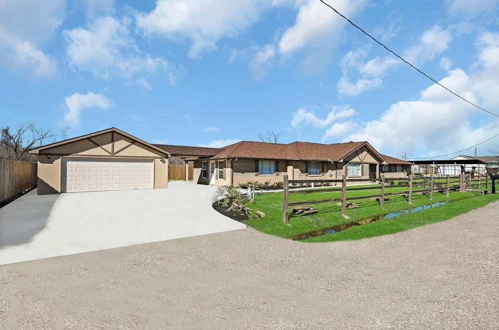 3722 Rest Home Rd, Pearland, TX 77584